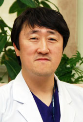 ▲ 이영진 과장<br /><br />에스포항병원<br /><br />신경외과<br /><br />