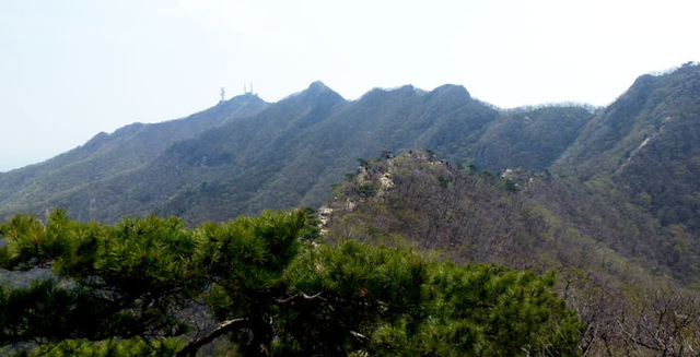 ▲ 맑고 아름다운 자연경관과 조상의 혼이 깃든 소중한 문화재가 곳곳에 산재되어있는 우리나라의 대표적인 명산 충남 공주 계룡산.