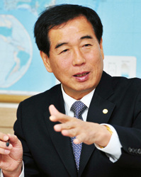 ▲ 최영조 경산시장