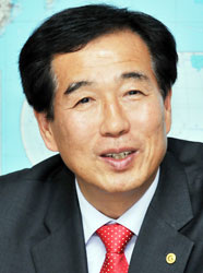 ▲ 최영조 경산시장
