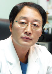 ▲ 포항여성병원 정상윤 원장