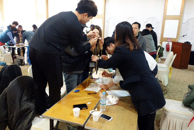 ▲ 학융합지구에서 수업중인 학생들.