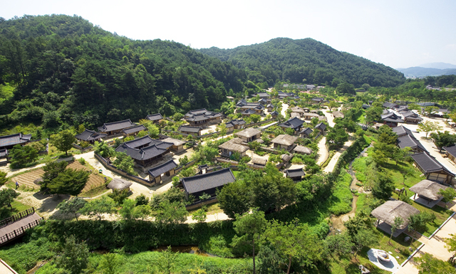 ▲ 한국 선비정신의 중심으로 자리매김 한 영주 선비촌 전경.