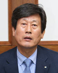 ▲ 윤광수 포항상의 회장