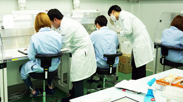 ▲ 첨복재단이 올해 국가인적자원개발 컨소시엄 운영기관으로 지정됨에 따라 컨소시엄협약이 체결된 115개 기업 재직자를 대상으로 연간 1천200명 규모의 의료전문인력을 양성하고 있다.
