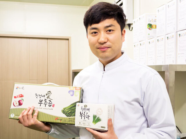 ▲ 친정애부추농원의 이정훈 대표.
