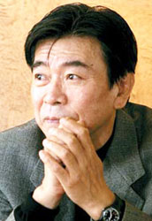 ▲ 한수산작가