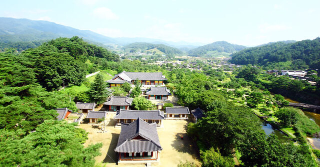 ▲ 우리나라 최초 사액서원인 소수서원 전경.