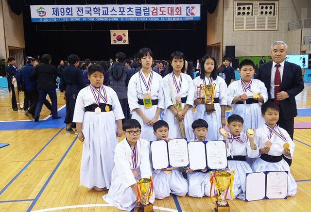 ▲ 청송초등 검도부.