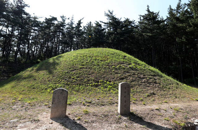 ▲ 진흥왕릉은 경주시 서악동에 자리해 있다. 진흥왕은 재위 시절 신라의 영토를 넓히고, 정치 시스템을 효율적으로 개선하고자 노력했다.