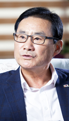 ▲ 최수일 울릉군수