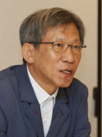 ▲ 유홍준 교수<br /><br /> /창비 제공
