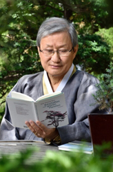 ▲ 김광규 시인<br /><br />/문학과지성사 제공