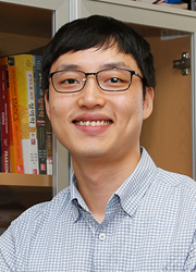▲ 최정욱 영남대 기계공학부 교수