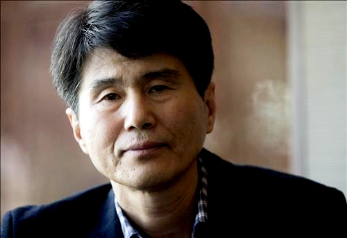 윤대녕 작가