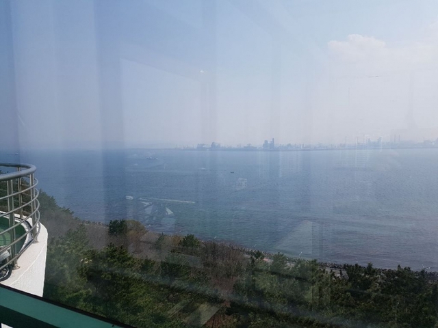 전망대에서 본 영일만과 포스코 전경.