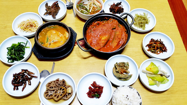 안동 서동문로 물고기식당은 민물고기 요리가좋다.