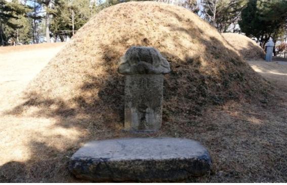 박팽년의 묘. 서울 동작구 노량진동 사육신공원 안에 있다.