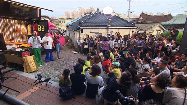 ‘부르면 복이 와요 달리는 노래방’.  /KBS2TV 제공
