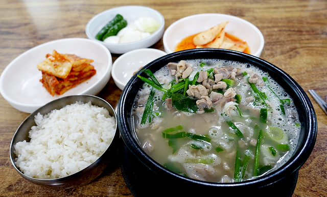 ‘한그릇의만족’