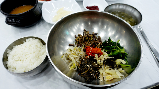 부일산채식당 비빔밥.