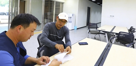 얼음골 권역 활성화센터 활성화가 그의 지상목표 가운데 하나다.