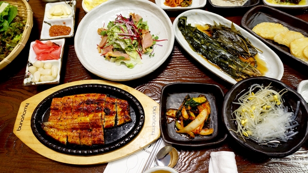 ‘청록식당’의 장어구이