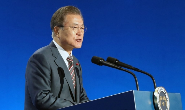 문재인 대통령이 9일 포항 규제자유특구 GS건설 투자협약식이 열린 포항실내체육관에서 발언하고 있다.