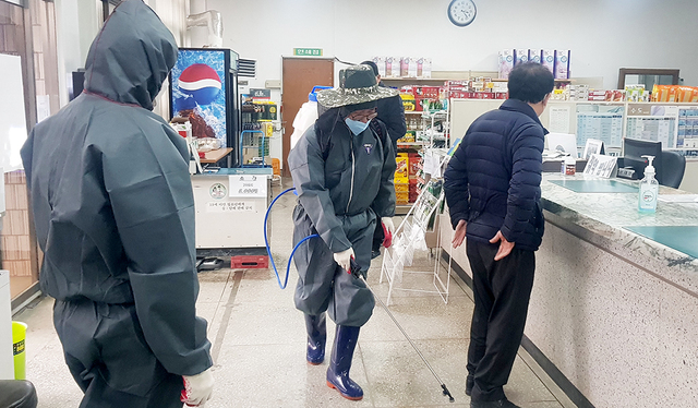 고령군은 코로나19 사태 기간 내내 지속적 방역 활동을 펼쳤다.
