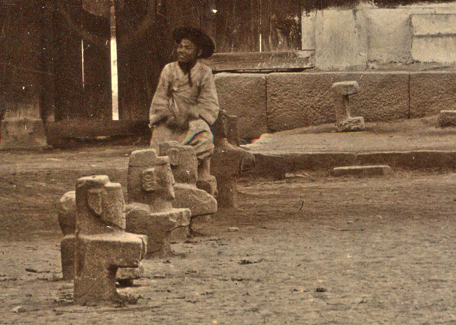 선화당 마당 석인상.
