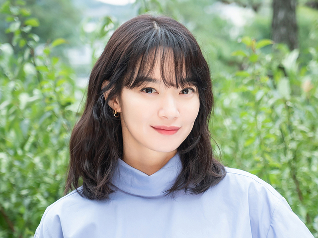 배우 신민아. /에이엠엔터테인먼트·영화사올㈜ 제공