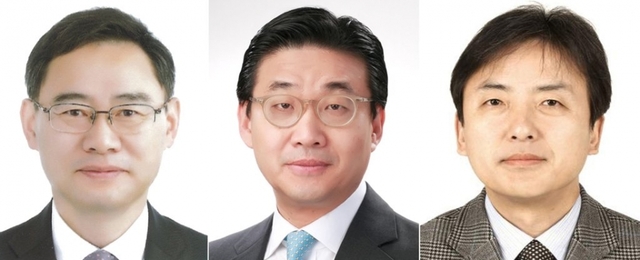 문재인 대통령이 23일 교육부 차관에 정종철 현 기획조정실장(왼쪽부터)을, 외교부 제2차관에 최종문 전 주프랑스대사를, 문제부 제2차관에 김정배 현 기획조정실장을 내정하는 등 10명의 차관급 인사를 단행했다.