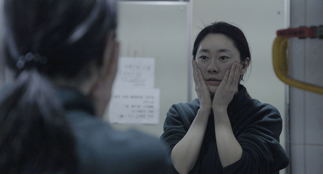 포항문화재단 독립영화상영관 인디플러스 포항에서 오는 6일 상영되는 정지영 감독의 장편영화 ‘은미’ 스틸 컷.  /포항문화재단 제공
