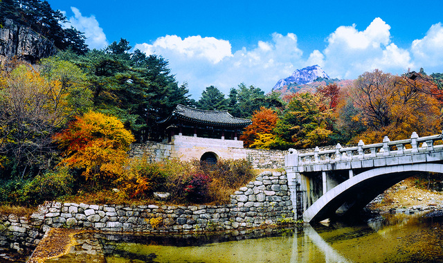 문경새재 2관문.