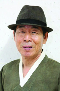 송준규 시인.