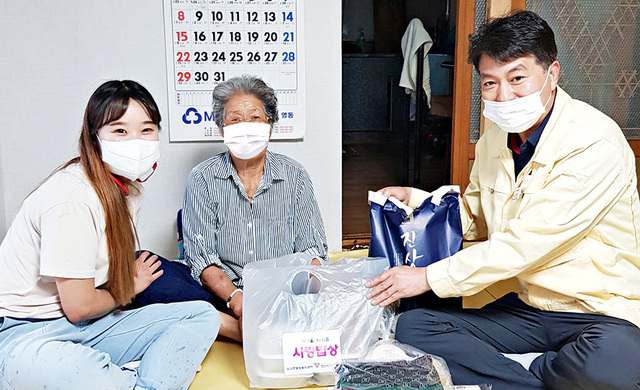 영천시 임고면 ‘재가 어르신 밑반찬 지원 사업’ 현장.
