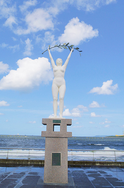 송도해수욕장 ‘평화의 여상’