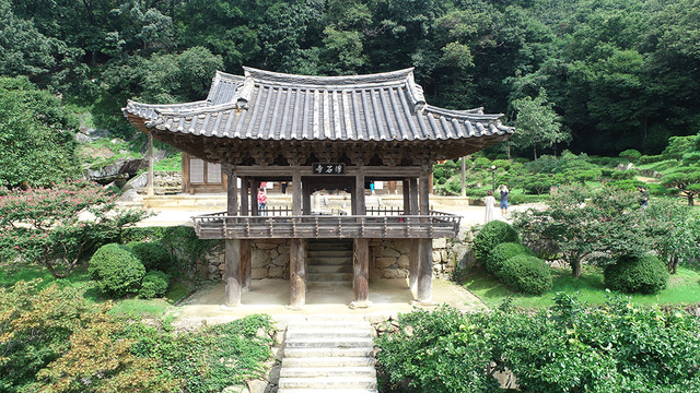 영주 부석사 안양루.