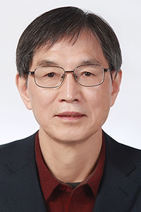 이명균 창원대 명예교수