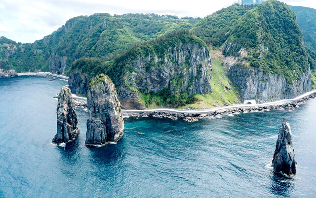 울릉도 해상관광 절경 삼선암