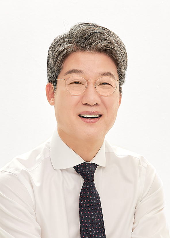 포상시 나선거구 시의원 후보 김상백 전 경북생명의숲 상임대표.