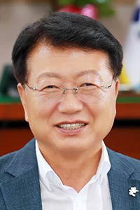 손병복 울진군수