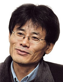 김남일 소설가