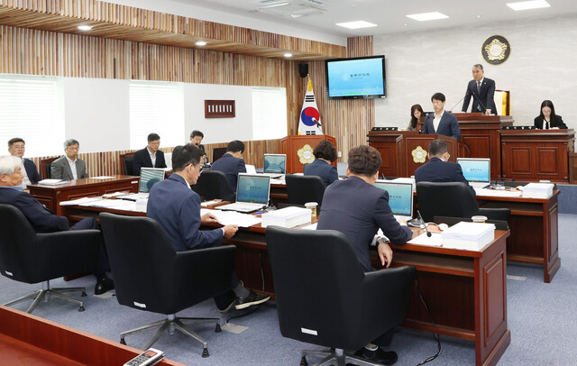 울릉군의회 제272회 제1차 정례회 제1차 본회의 개회식 장면