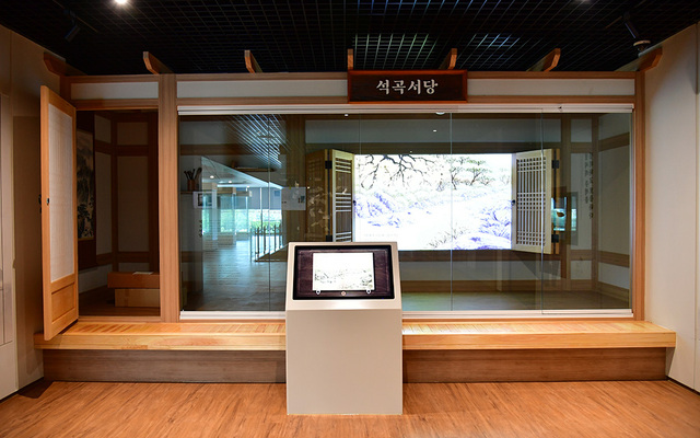 석곡기념관 내부 모습. /포항시 제공