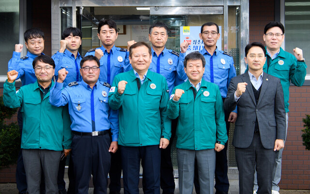동해해경 울릉파출소를 방문 일선에서 일하는 해양경찰을 격려했다.