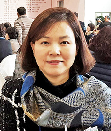 소설가 김영