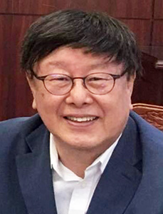 이상규  경북대명예교수