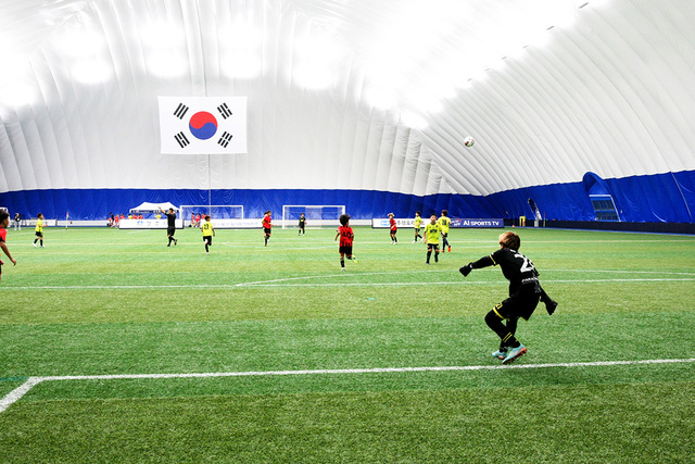 경주 스마트에어돔 축구장.