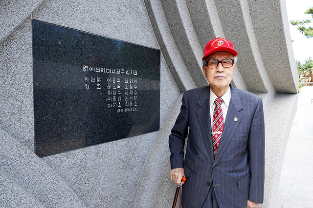 이봉식옹의 생전 모습.  /김훈 사진작가 제공